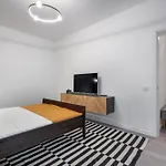 Plaza Residence Studio 73