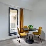 Plaza Residence Studio 73